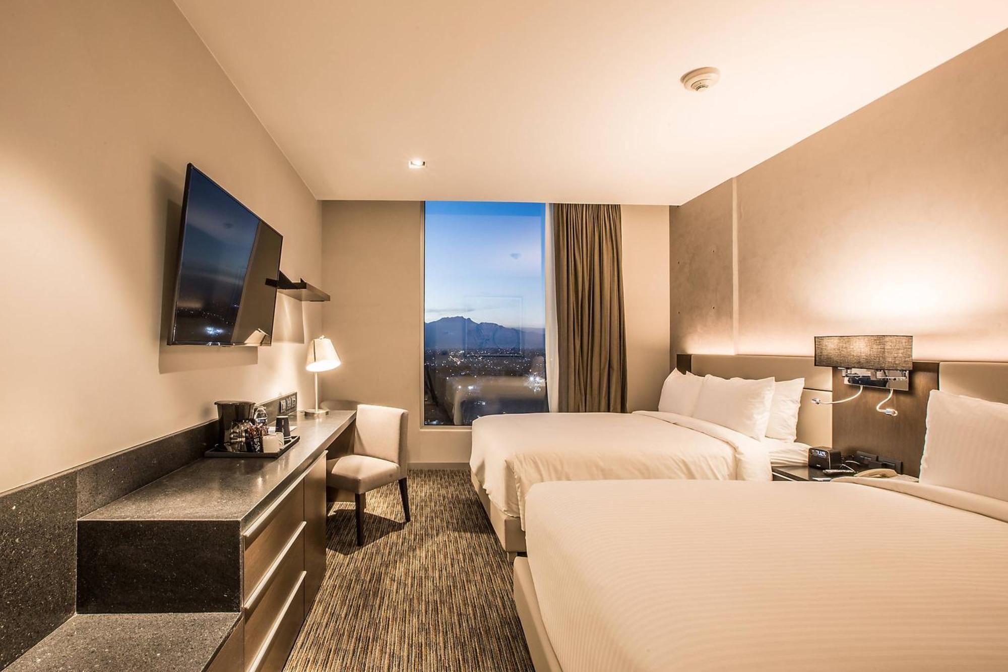 Four Points By Sheraton Puebla Exteriör bild